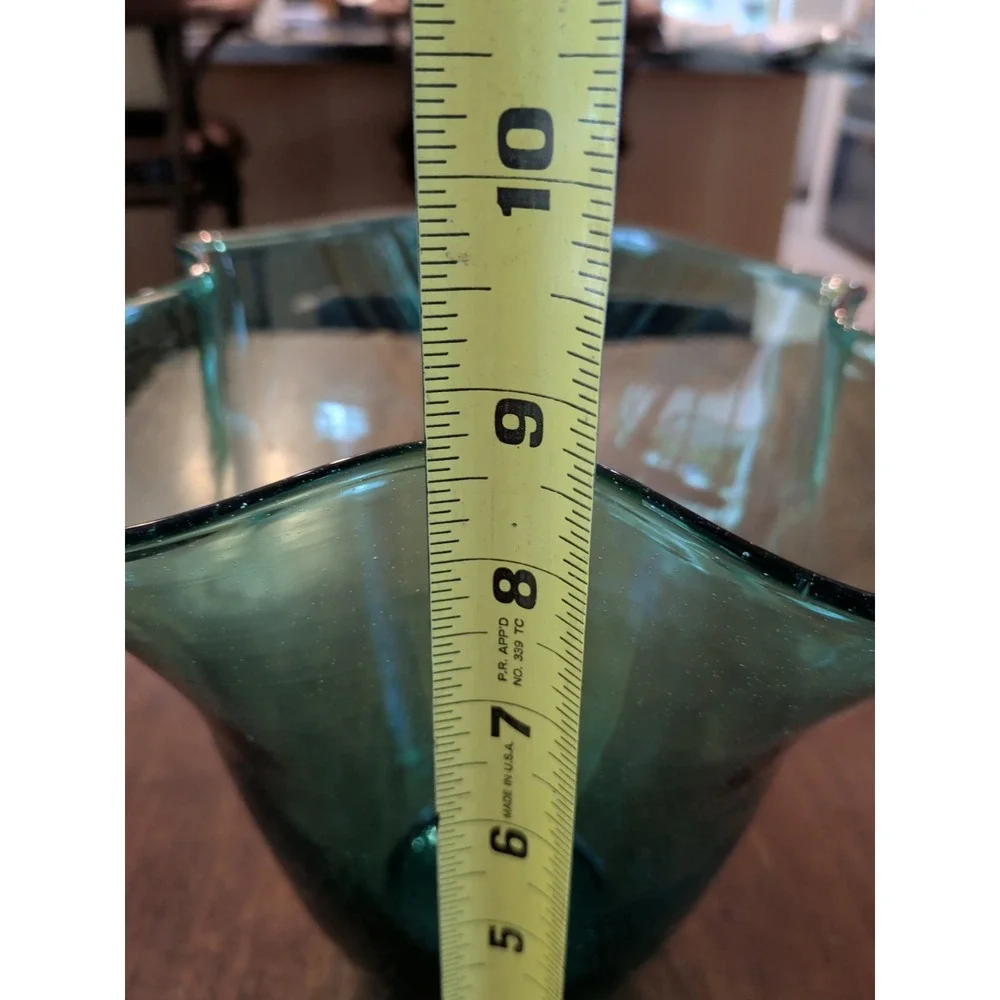 Green / Turquoise Vintage Hand Blown Blenko Vase #404, ~8.5